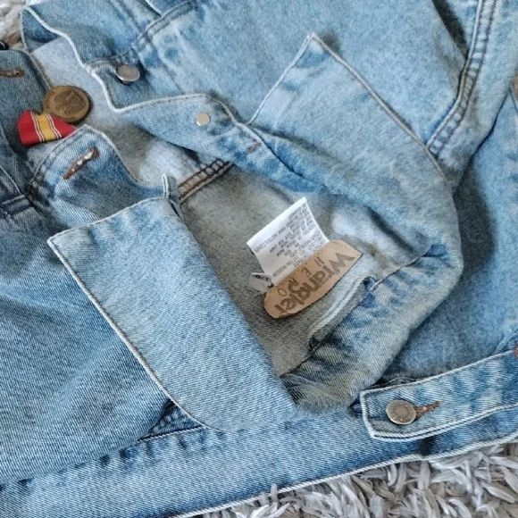 Vintage Denim Jacket with Medal Accents - Picture 6 of 8